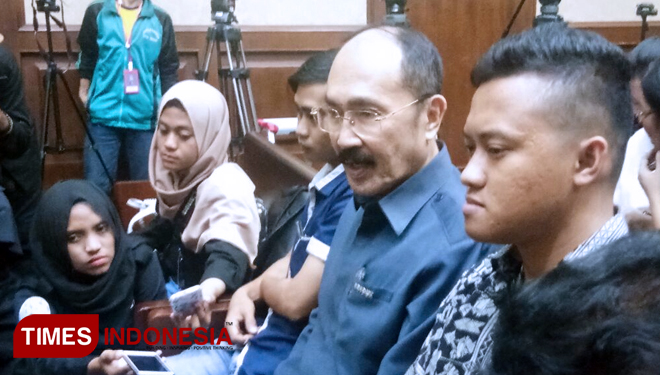 Huni Rutan Cipinang, Fredrich: Asal Jangan di Rutan KPK