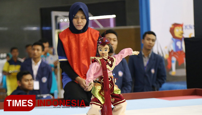 92 Tim Adu Kreatifitas dalam Kontes Robot Indonesia Regional V