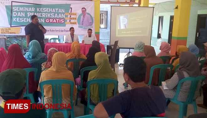 Sidoarjo Positif Gelar Seminar Kesehatan dan Pengobatan Gratis