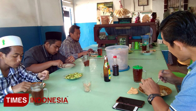 Kuliner-rawaon.jpg
