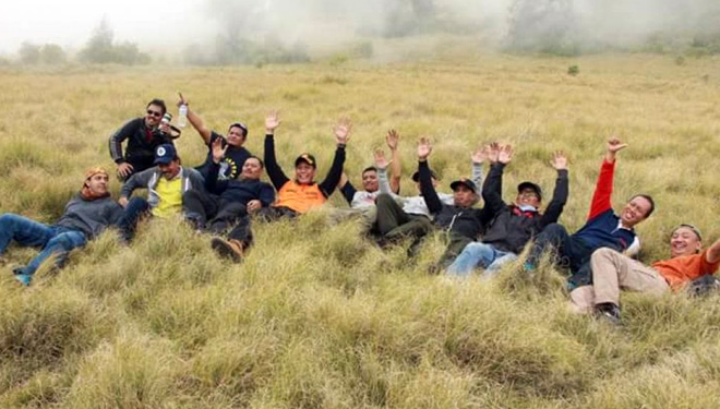 Probolinggo dan Situbondo Rebutan Savana Cikasur di Gunung Argopuro