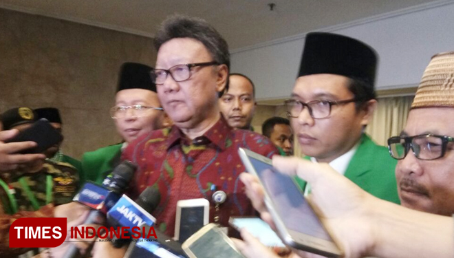 Mendagri Minta Masyarakat Percayakan Penanganan Bom Surabaya ke Polisi