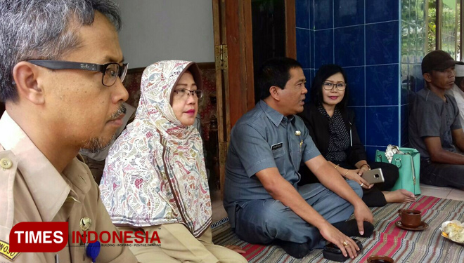 Dinas Pertanian Bondowoso Serahkan AUTP kepada 65 Petani