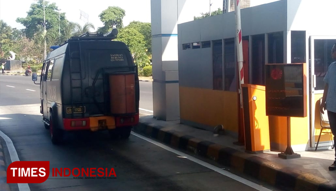 Polisi Ungkapkan Isi Benda Mirip Bom di Tol Sidoarjo
