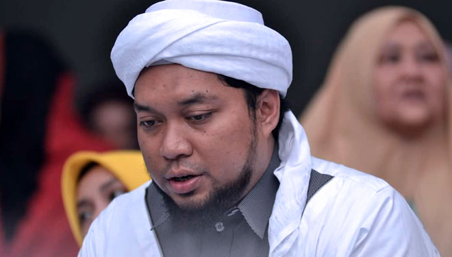 KHR Ahmad Azaim Ibrahimy, Pengasuh Pondok Pesantren Salafiyah Syafiiyah, Sukorejo Kecamatan Banyuputih, Kabupaten Situbondo (FOTO: Istimewa)