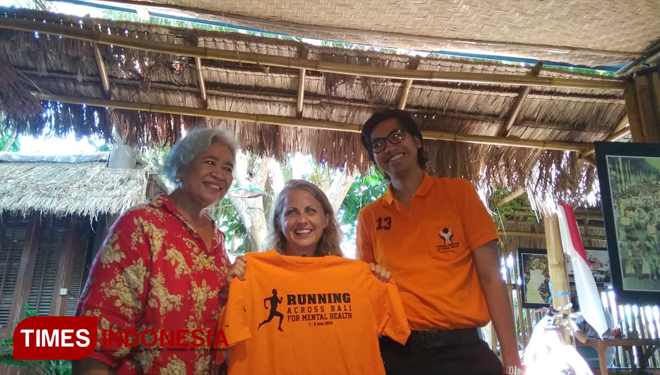 Profesor-Luh-Ketut-Suryani-2.jpg