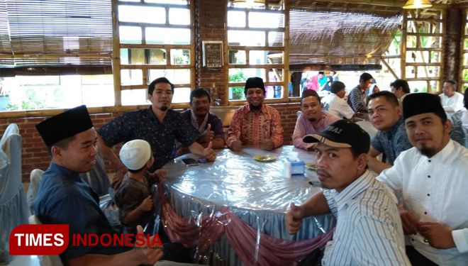 Anggota DPRD Kepri Buka Bersama Warga Batam