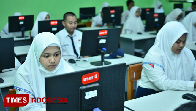 Token Terlambat, UNBK SMP di Bondowoso Tertunda 30 Menit