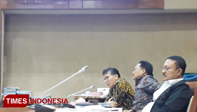 Daniel Lumban Tobing Batik Kuning. (FOTO : Alfi Dimyati/ TIMES Indonesia)