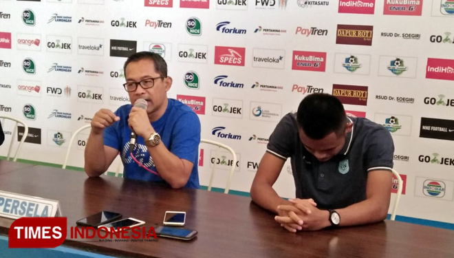 Persela Berburu Kado Menjelang Lebaran  TIMES Indonesia