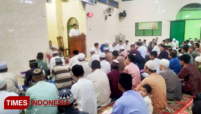 Suasana Safari Ramadhan 1439 H Badak LNG di Masjid Al Ikhwan Kampung Baru Kelurahan Berbas Tengah, Bontang, Minggu (10/6/2018) sore. (FOTO: Andry Subandono/TIMES Indonesia)