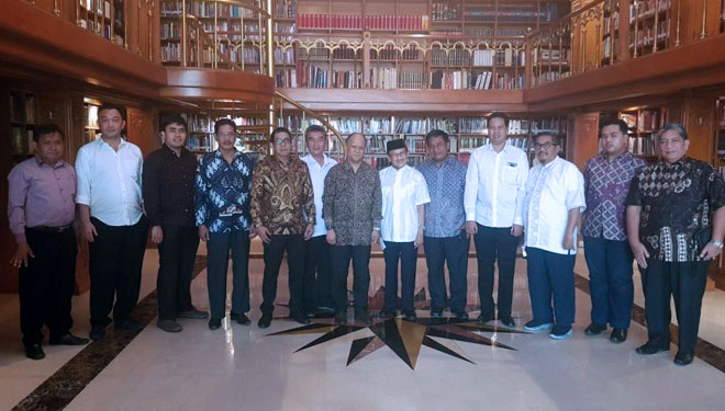 Kadin Kepri Minta Dukungan FTZ Plus Plus kepada BJ Habibie