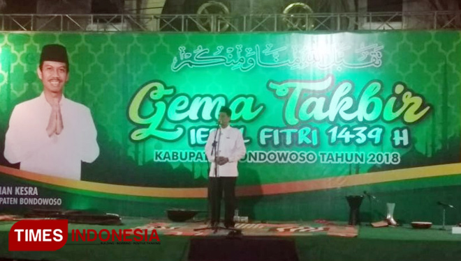 Buapati Bondowoso Saat Menyampaikan Sambutan Pada Malam Idul Fitri 1493 H (FOTO: Moh Bahri/TIMES Indonesia).