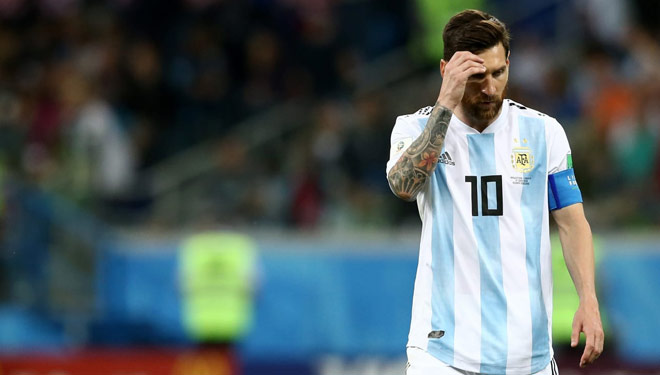 Lionel Messi ratapi kekalahan Argentina atas Kroasia (Foto: FIFA)