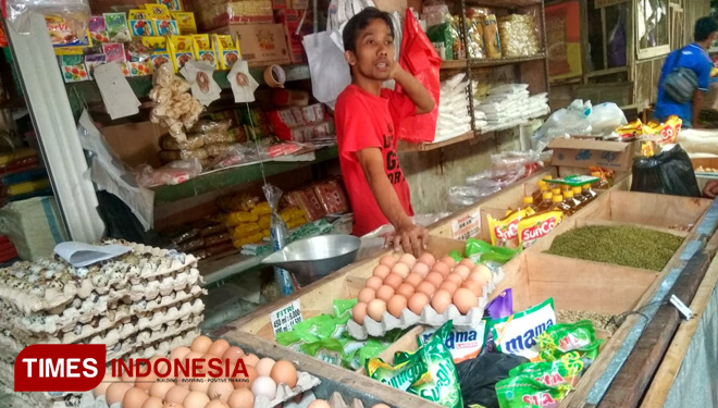 Dalam Sepekan Harga  Telur Ayam di Bojonegoro  Capai Rp 28 