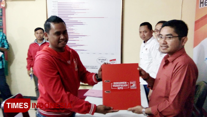 PSI Daftarkan Bacalegnya ke KPU Jember, 70 Persen Perempuan