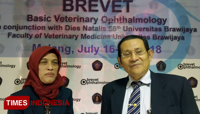 Pembukaan acara Brevet Basic Veterinary Ophthalmology oleh rektor UB, Prof Nuhfil Hamami AR yang digelar FKH UB. (FOTO: Imadudin M/Times Indonesia)