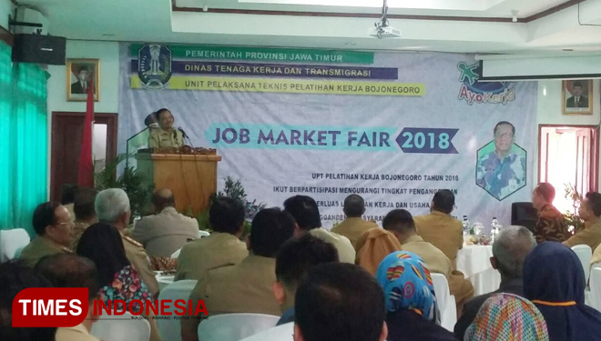 Job Market Fair 2018 Bojonegoro. Selasa (17/7/2018). (FOTO: Ali/TIMES Indonesia)