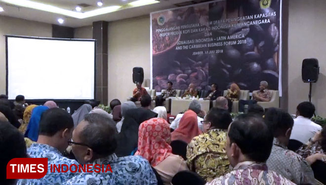 Suasana Sarasehan Peningkatan Ekspor Kopi dan Kakao Indonesia, di Hotel Aston, Jember, Jawa Timur, Selasa (17/7/2018) (FOTO: Sofy/TIMES Indonesia)