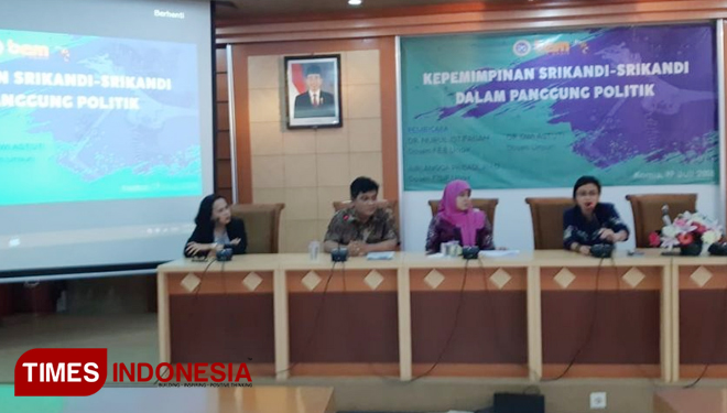 The Initiative Institute saat menggelar dialog di universitas Airlangga Surabaya, Kamis 19/7/2018. (FOTO: Diday For TIMESIndonesia)