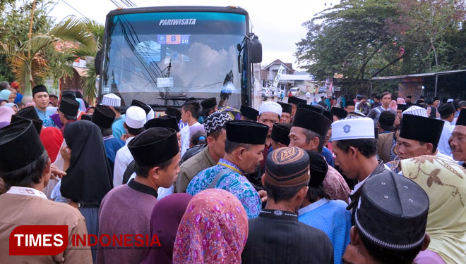 JCH Indonesia Asal Kabupaten Malang Mulai Berangkat ke Tanah Suci