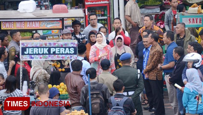 Wali-Kota-Batu-Dewanti-Rumpoko-kunjungan-2.jpg