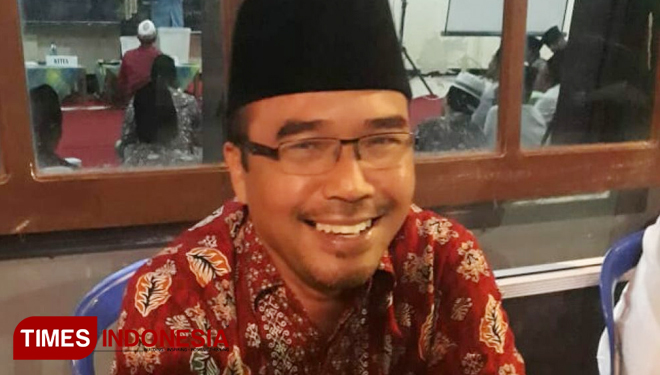 Kiai Imam Syafaat, Ketua Al-Adab masa khidmat 2018-2020. (FOTO: Syamsul Arifin/ TIMES Indonesia)