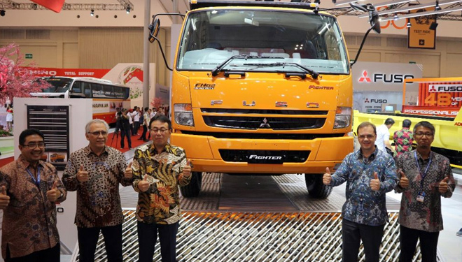 Truk Andalan Bisnis Sejati di ajang GAIKINDO Indonesia International Auto Show (GIIAS) 2018. (FOTO: Istimewa)