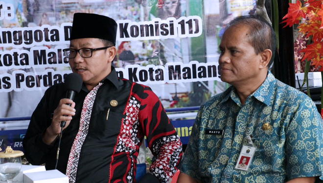 Mudahkan Keterbukaan Publik, Sutiaji Sosialisasikan E Retribusi ke Pasar