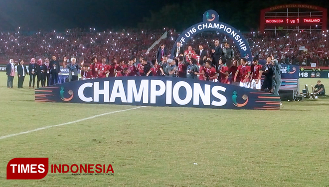 Timnas Indonesia U-16 sukses memberikan kado juara untuk Indonesia. (FOTO: Rudi/TIMES Indonesia)
