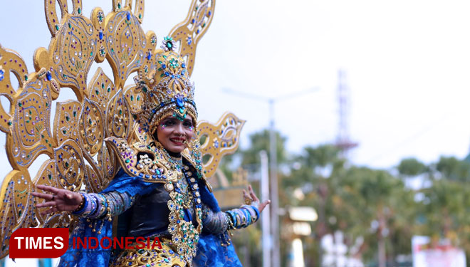 Defile India di JFC Grand Carnival. (FOTO: Sofy/TIMES Indonesia)