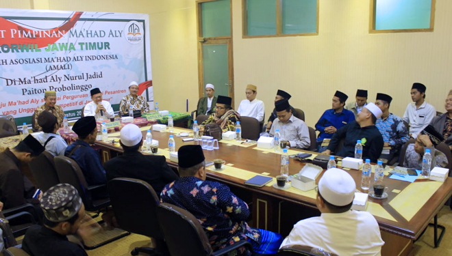 Sedikitnya 12 mudir (pimpinan) Ma'had Aly se-Jawa Timur, berkumpul di Pondok Pesantren Nurul Jadid, Kabupaten Probolinggo, Jumat hingga Sabtu (17-18/8/2018). (FOTO: Istimewa/TIMES Indonesia)