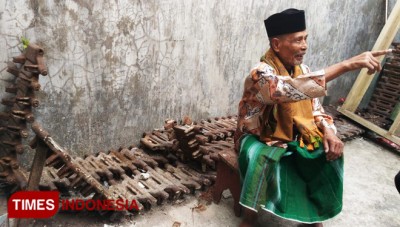 Roda Tank Belanda di Pondasi Masjid, Sejarah Perang di Dusun Macari ...