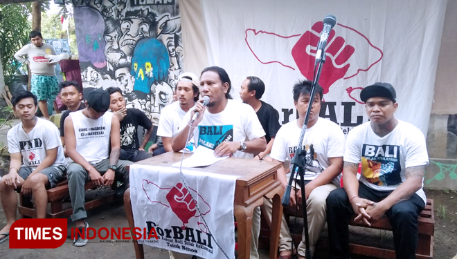 bali-tolak-reklamasi-3.jpg
