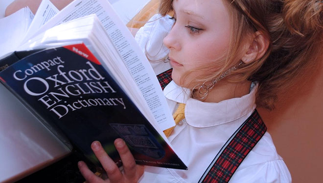 Mengantuk Saat Baca Buku (FOTO: pixbay.com)