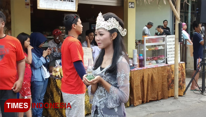 Pawai budaya Kampung Cempluk Malang di Desa Kalisongo, Kecamatan Dau, Kabupaten Malang. (FOTO: Imadudin M/TIMES Indonesia)