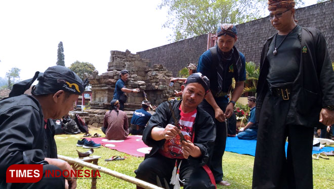 Jamasan-di-Kota-Batu-b.jpg
