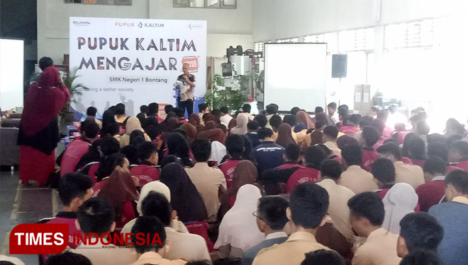 GM Jasa Pelayanan Pabrik, Ganis Yudikisworo saat menyampaikan sambutan (FOTO: Kusnadi/TIMES Indonesia)