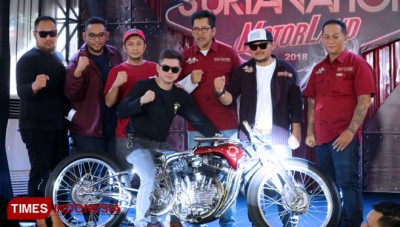 Full Chrome, Tosan Adji Jadi Iconic Bike Suryanation Motorland 2018