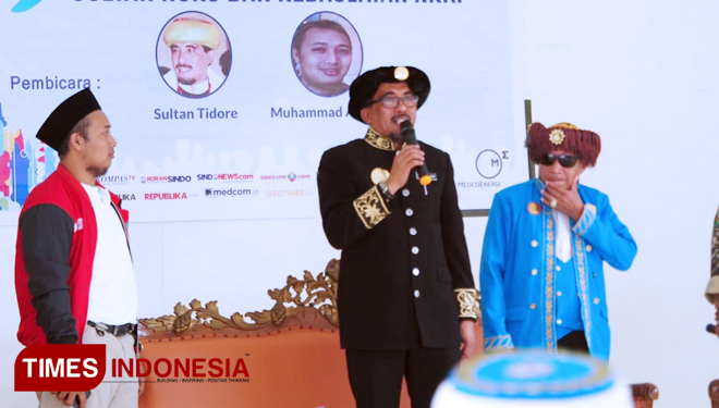 Sultan Tidore dalam acara dialog Kebangsaan dengan Tim Kirab Satu Negeri. (FOTO: Istimewa)