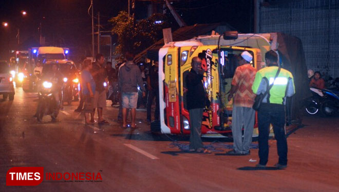 7700 Koleksi Gambar Mobil Truk Cabe Gratis Terbaru