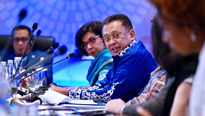 Bambang Soesatyo saat menghadiri pembukaan Pertemuan Tingkat Tinggi Parlemen dalam Pertemuan Tahunan IMF-WB di Nusa Dua, Bali, Senin (08/10/18). (FOTO: Dokmentasi pribadi Bambang Soesatyo)