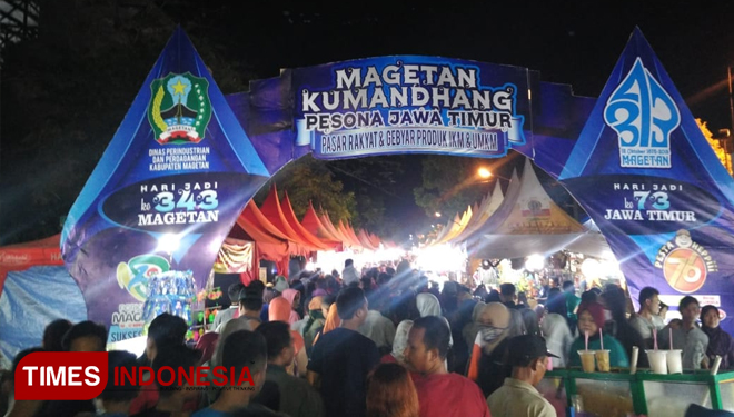 Setiap malam Pasar Rakyat Magetan selalu dipadati pengunjung. (Foto: MK Adinugroho/TIMES Indonesia)