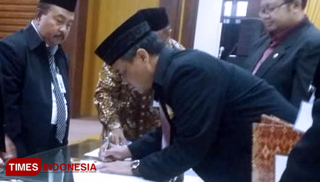 Komnas-Pendidikan-Situbondo.jpg