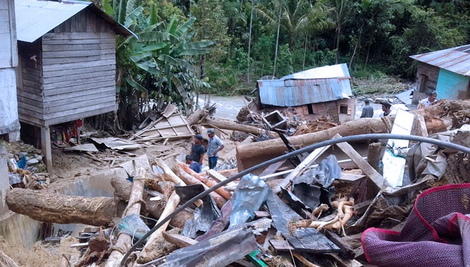 Ilustrasi kondisi usai bencana di Mandailing Natal, Sumut. (Foto: Istimewa/BNPB)