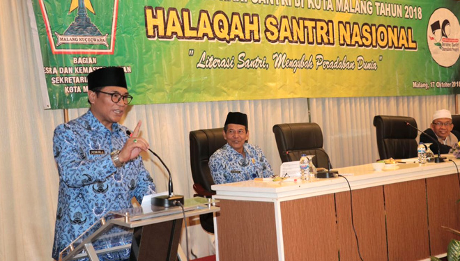 Wakil Wali Kota Malang, Sofyan Edi Jarwoko menghadiri peringatan hari santri Nasional. (FOTO: Humas Pemkot Malang)