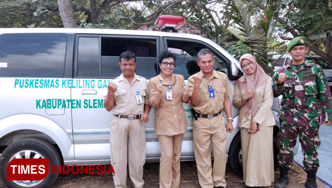 Tim Kesehatan dari Puskesmas Gamping Sleman turut menyukseskan TMMD Kodim Sleman. (FOTO: AJP TIMES Indonesia)