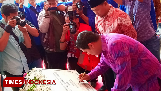Grand-Opening-Pasar-2.jpg