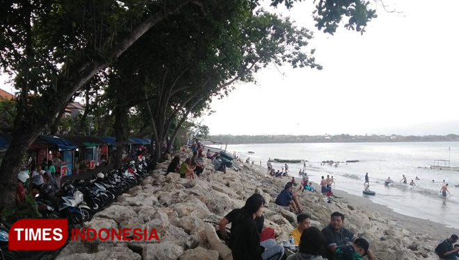 Pantai-Matahari-Terbit-2.jpg