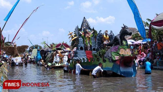 Puluhan Rakit Satwa Hiasi Carnival On The River 2018 